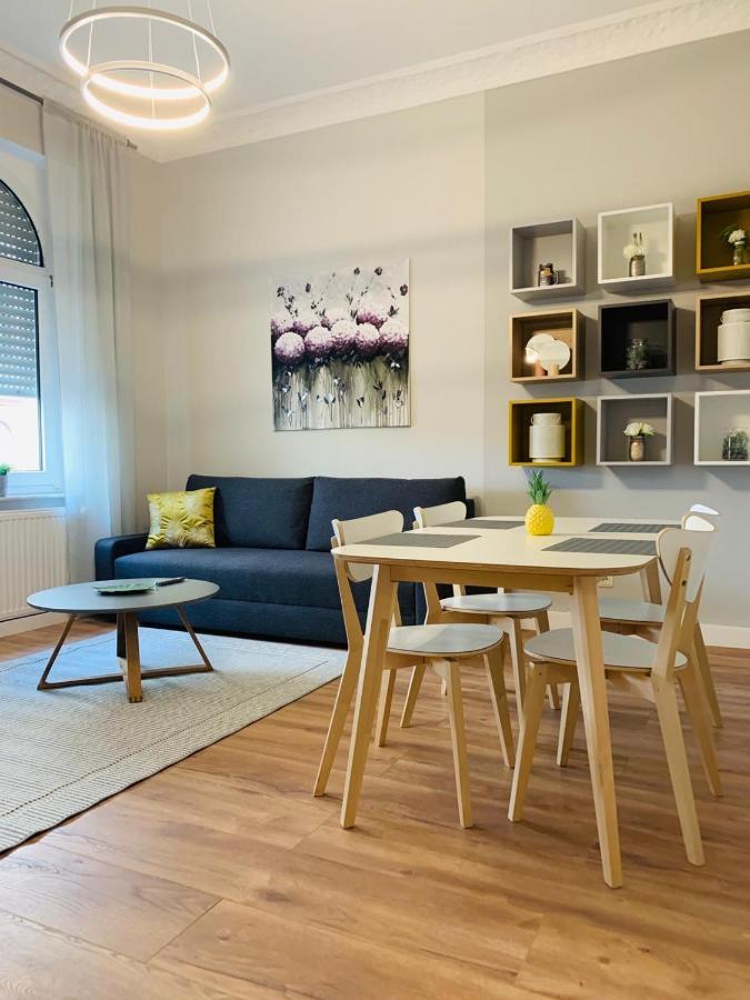 Family Apartment ヴィースバーデン エクステリア 写真